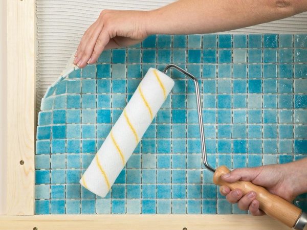 Белый клей для мозайки "Мега"